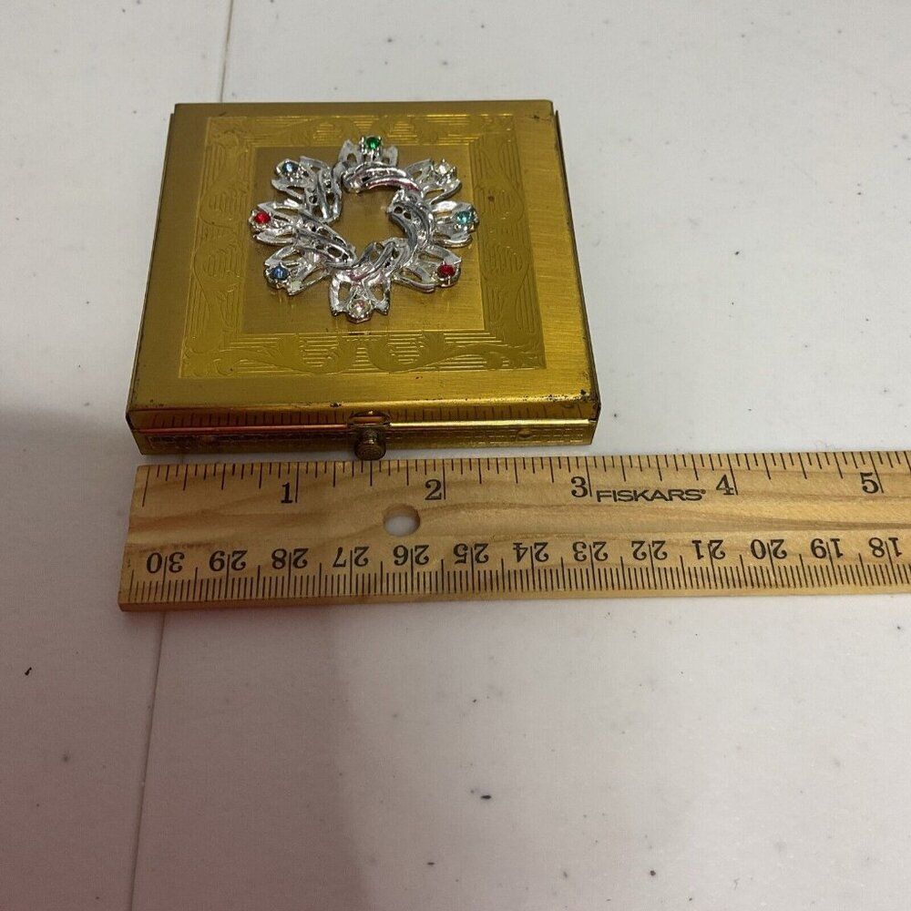 Vintage Gold Tone Metal Multi Colored Rhinestones Ladies Compact Dorset Fifth Av